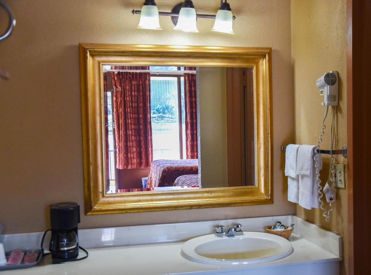 Homeplace Inn Jacksonville Dış mekan fotoğraf